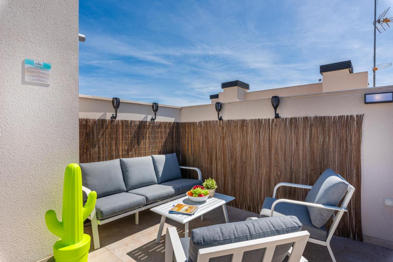 דירות Dehesa de Campoamor  La Zenia Cocoon - Luxury Penthouse With Jacuzzi, 2 Pools, Indoor Heated Pool, Sauna, Gym, Playstation מראה חיצוני תמונה