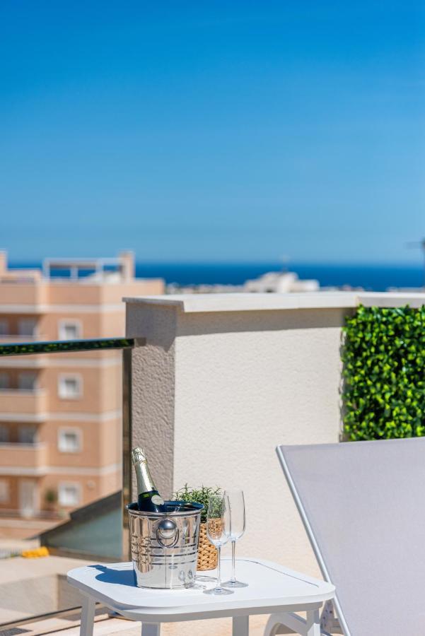 דירות Dehesa de Campoamor  La Zenia Cocoon - Luxury Penthouse With Jacuzzi, 2 Pools, Indoor Heated Pool, Sauna, Gym, Playstation מראה חיצוני תמונה